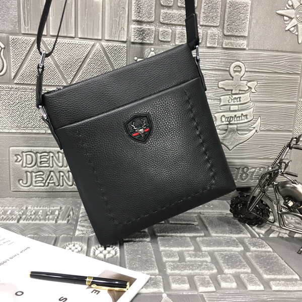 スーパーコピーブランドバッグ背面デザイン